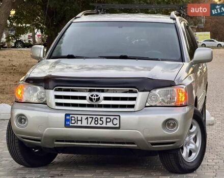 Серый Тойота Хайлендер, объемом двигателя 2.4 л и пробегом 279 тыс. км за 7999 $, фото 4 на Automoto.ua