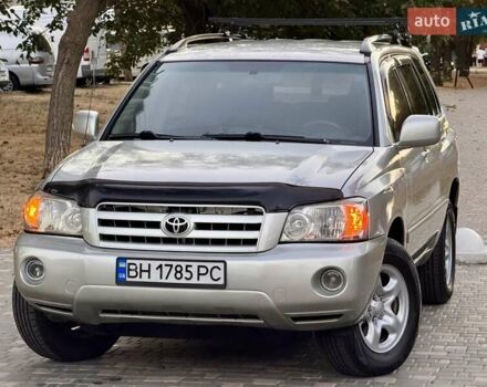 Серый Тойота Хайлендер, объемом двигателя 2.4 л и пробегом 279 тыс. км за 7999 $, фото 5 на Automoto.ua