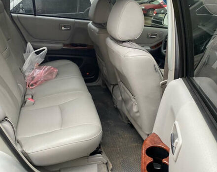 Сірий Тойота Хайлендер, об'ємом двигуна 0 л та пробігом 192 тис. км за 10299 $, фото 5 на Automoto.ua