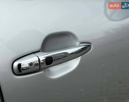 Тойота Хайлендер 2008 в Днепре (Днепропетровске) на Automoto.ua Серый Тойота Хайлендер, объемом двигателя 3.3 л и пробегом 217 тыс. км за 9800 $, фото 17 на Automoto.ua