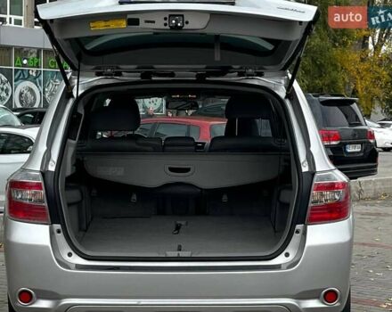 Тойота Хайлендер 2008 в Днепре (Днепропетровске) на Automoto.ua Серый Тойота Хайлендер, объемом двигателя 3.3 л и пробегом 217 тыс. км за 9800 $, фото 8 на Automoto.ua