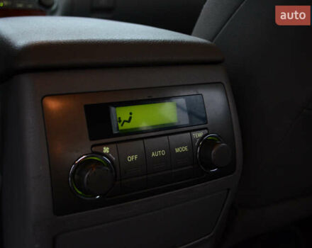 Серый Тойота Хайлендер, объемом двигателя 3.5 л и пробегом 221 тыс. км за 11500 $, фото 24 на Automoto.ua