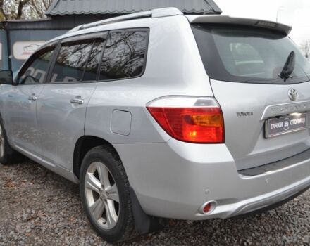 Серый Тойота Хайлендер, объемом двигателя 0 л и пробегом 221 тыс. км за 12000 $, фото 7 на Automoto.ua