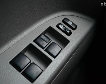 Серый Тойота Хайлендер, объемом двигателя 0 л и пробегом 221 тыс. км за 12000 $, фото 14 на Automoto.ua