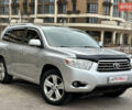 Сірий Тойота Хайлендер, об'ємом двигуна 3.5 л та пробігом 222 тис. км за 11890 $, фото 3 на Automoto.ua