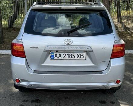 Тойота Хайлендер 2008 в Киеве на Automoto.ua Серый Тойота Хайлендер, объемом двигателя 3.5 л и пробегом 389 тыс. км за 12500 $, фото 1 на Automoto.ua