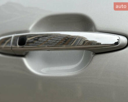 Сірий Тойота Хайлендер, об'ємом двигуна 3.5 л та пробігом 222 тис. км за 11890 $, фото 11 на Automoto.ua