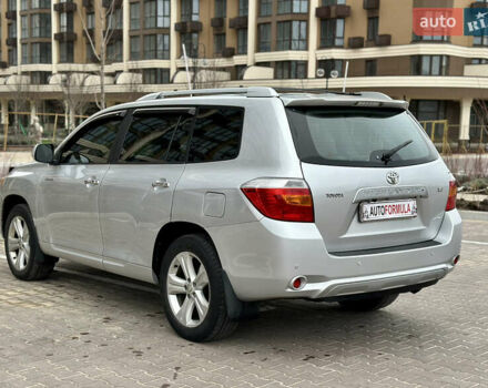 Сірий Тойота Хайлендер, об'ємом двигуна 3.5 л та пробігом 222 тис. км за 11890 $, фото 13 на Automoto.ua