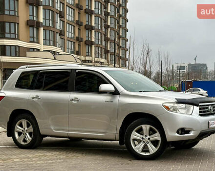 Сірий Тойота Хайлендер, об'ємом двигуна 3.5 л та пробігом 222 тис. км за 11890 $, фото 2 на Automoto.ua