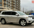 Сірий Тойота Хайлендер, об'ємом двигуна 3.5 л та пробігом 222 тис. км за 11890 $, фото 2 на Automoto.ua