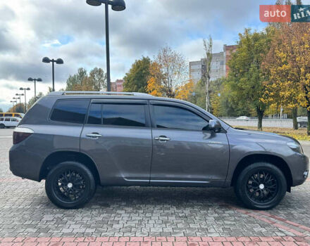 Тойота Хайлендер 2008 в Днепре (Днепропетровске) на Automoto.ua Серый Тойота Хайлендер, объемом двигателя 3.46 л и пробегом 192 тыс. км за 13500 $, фото 2 на Automoto.ua