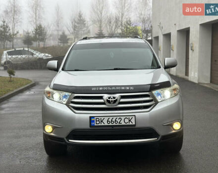 Серый Тойота Хайлендер, объемом двигателя 3.46 л и пробегом 290 тыс. км за 14999 $, фото 15 на Automoto.ua