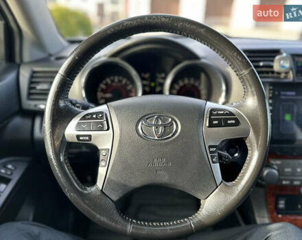 Сірий Тойота Хайлендер, об'ємом двигуна 3.46 л та пробігом 289 тис. км за 15499 $, фото 41 на Automoto.ua