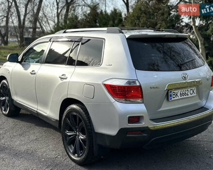 Сірий Тойота Хайлендер, об'ємом двигуна 3.46 л та пробігом 289 тис. км за 15499 $, фото 7 на Automoto.ua