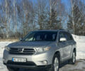 Серый Тойота Хайлендер, объемом двигателя 3.46 л и пробегом 286 тыс. км за 15000 $, фото 1 на Automoto.ua