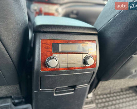 Серый Тойота Хайлендер, объемом двигателя 3.46 л и пробегом 206 тыс. км за 13800 $, фото 28 на Automoto.ua