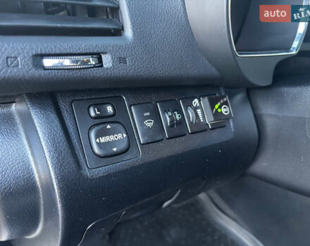 Серый Тойота Хайлендер, объемом двигателя 3.5 л и пробегом 244 тыс. км за 14000 $, фото 29 на Automoto.ua