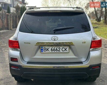 Сірий Тойота Хайлендер, об'ємом двигуна 3.46 л та пробігом 289 тис. км за 15499 $, фото 16 на Automoto.ua