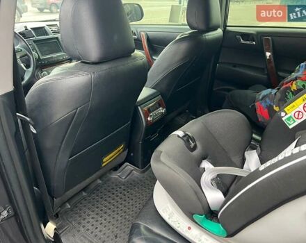 Серый Тойота Хайлендер, объемом двигателя 3.46 л и пробегом 252 тыс. км за 16900 $, фото 14 на Automoto.ua