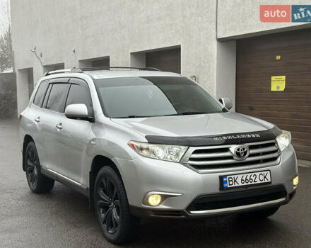Серый Тойота Хайлендер, объемом двигателя 3.46 л и пробегом 290 тыс. км за 14999 $, фото 26 на Automoto.ua