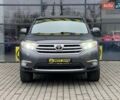 Сірий Тойота Хайлендер, об'ємом двигуна 3.46 л та пробігом 247 тис. км за 17900 $, фото 1 на Automoto.ua