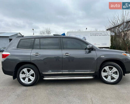 Серый Тойота Хайлендер, объемом двигателя 3.46 л и пробегом 146 тыс. км за 18500 $, фото 6 на Automoto.ua