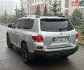Серый Тойота Хайлендер, объемом двигателя 3.46 л и пробегом 290 тыс. км за 14999 $, фото 10 на Automoto.ua