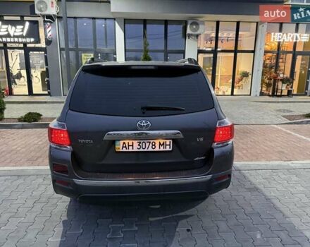 Серый Тойота Хайлендер, объемом двигателя 3.46 л и пробегом 205 тыс. км за 12700 $, фото 12 на Automoto.ua