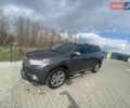 Серый Тойота Хайлендер, объемом двигателя 3.46 л и пробегом 177 тыс. км за 18000 $, фото 1 на Automoto.ua