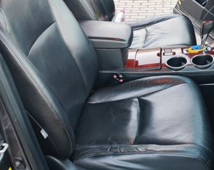 Сірий Тойота Хайлендер, об'ємом двигуна 2.2 л та пробігом 275 тис. км за 18300 $, фото 19 на Automoto.ua