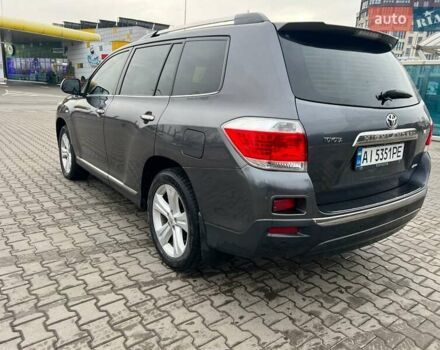 Серый Тойота Хайлендер, объемом двигателя 3.46 л и пробегом 252 тыс. км за 16900 $, фото 7 на Automoto.ua