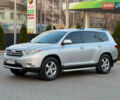 Серый Тойота Хайлендер, объемом двигателя 3.46 л и пробегом 206 тыс. км за 13800 $, фото 7 на Automoto.ua