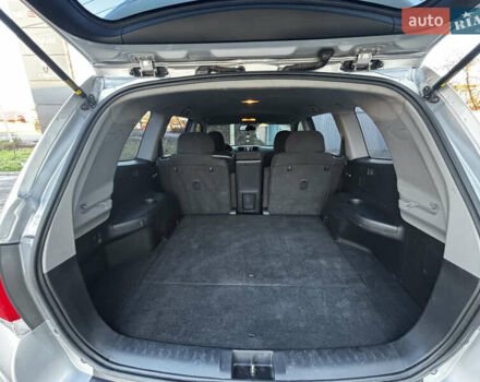 Серый Тойота Хайлендер, объемом двигателя 3.5 л и пробегом 244 тыс. км за 14000 $, фото 24 на Automoto.ua