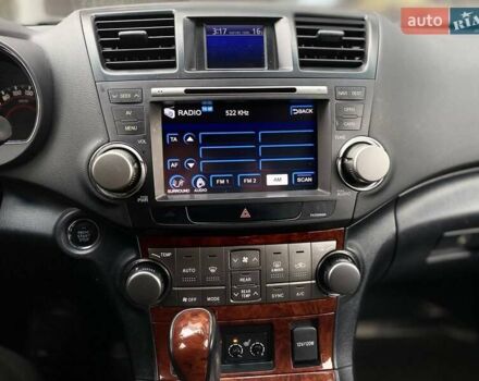 Серый Тойота Хайлендер, объемом двигателя 3.46 л и пробегом 204 тыс. км за 16619 $, фото 11 на Automoto.ua