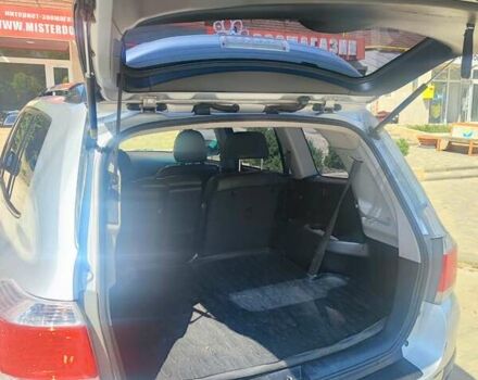 Сірий Тойота Хайлендер, об'ємом двигуна 3.46 л та пробігом 205 тис. км за 12600 $, фото 1 на Automoto.ua