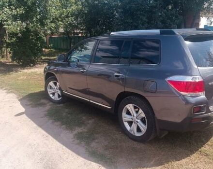 Серый Тойота Хайлендер, объемом двигателя 3.46 л и пробегом 290 тыс. км за 16000 $, фото 12 на Automoto.ua