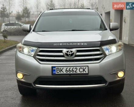 Серый Тойота Хайлендер, объемом двигателя 3.46 л и пробегом 290 тыс. км за 14999 $, фото 16 на Automoto.ua