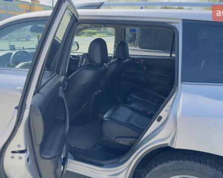 Серый Тойота Хайлендер, объемом двигателя 3.46 л и пробегом 340 тыс. км за 16000 $, фото 3 на Automoto.ua