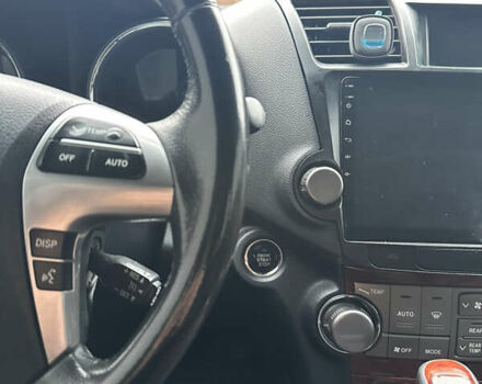 Серый Тойота Хайлендер, объемом двигателя 3.46 л и пробегом 290 тыс. км за 14999 $, фото 27 на Automoto.ua