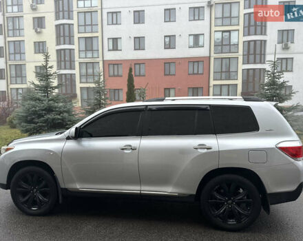 Серый Тойота Хайлендер, объемом двигателя 3.46 л и пробегом 290 тыс. км за 14999 $, фото 11 на Automoto.ua