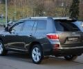 Серый Тойота Хайлендер, объемом двигателя 3.5 л и пробегом 134 тыс. км за 18900 $, фото 3 на Automoto.ua