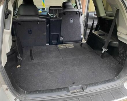 Серый Тойота Хайлендер, объемом двигателя 0 л и пробегом 158 тыс. км за 15200 $, фото 6 на Automoto.ua