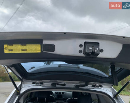 Серый Тойота Хайлендер, объемом двигателя 3.46 л и пробегом 135 тыс. км за 17500 $, фото 27 на Automoto.ua