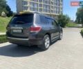 Сірий Тойота Хайлендер, об'ємом двигуна 3.46 л та пробігом 210 тис. км за 17900 $, фото 5 на Automoto.ua