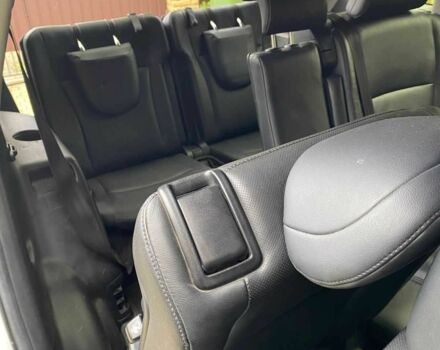 Серый Тойота Хайлендер, объемом двигателя 0 л и пробегом 158 тыс. км за 15200 $, фото 4 на Automoto.ua