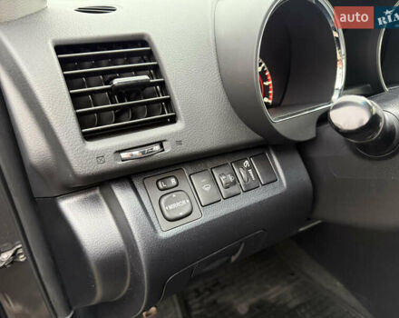 Серый Тойота Хайлендер, объемом двигателя 0 л и пробегом 124 тыс. км за 16900 $, фото 10 на Automoto.ua