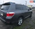 Сірий Тойота Хайлендер, об'ємом двигуна 3.5 л та пробігом 268 тис. км за 17000 $, фото 9 на Automoto.ua