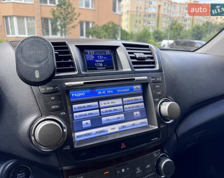 Серый Тойота Хайлендер, объемом двигателя 3.46 л и пробегом 209 тыс. км за 17900 $, фото 13 на Automoto.ua