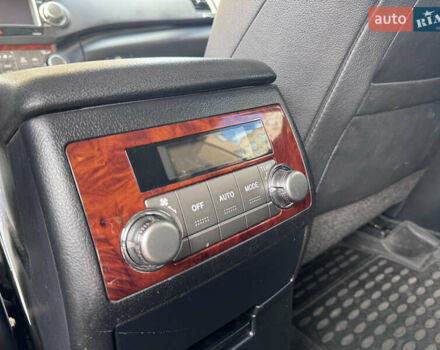 Серый Тойота Хайлендер, объемом двигателя 3.46 л и пробегом 209 тыс. км за 17900 $, фото 12 на Automoto.ua