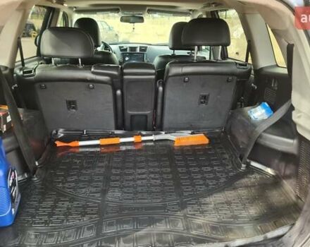 Сірий Тойота Хайлендер, об'ємом двигуна 3.46 л та пробігом 230 тис. км за 16600 $, фото 6 на Automoto.ua